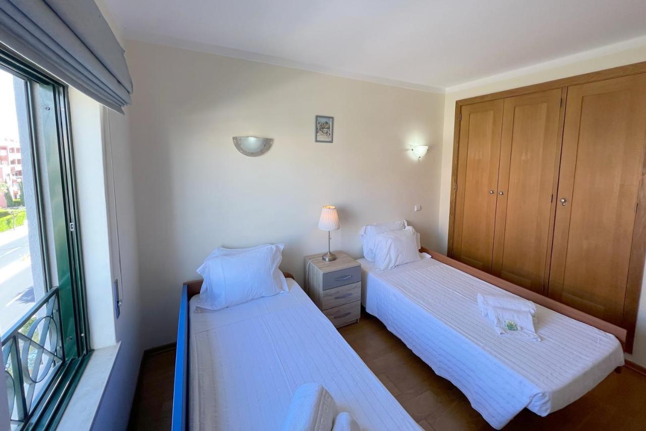 Apartment By The Beach With Parking And Wifi By Amcf Portimão Exterior foto